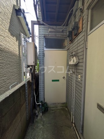 3/8 エントランス