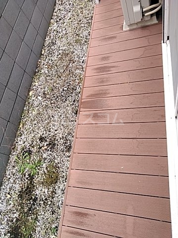 20/30 バルコニー