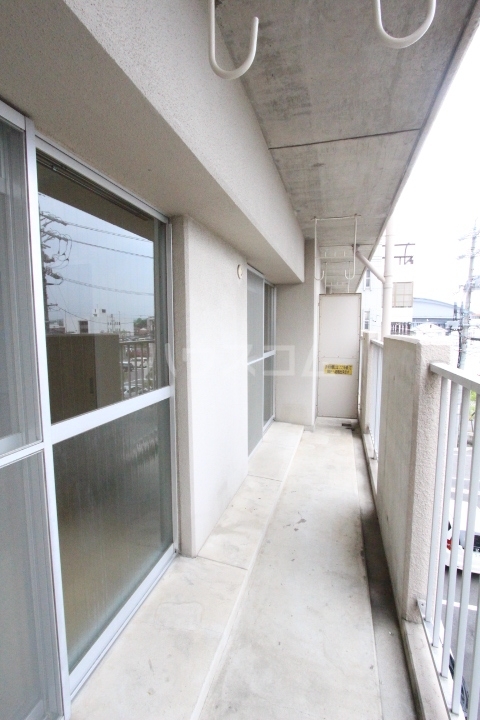 21/30 バルコニー