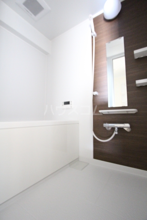 15/30 浴室