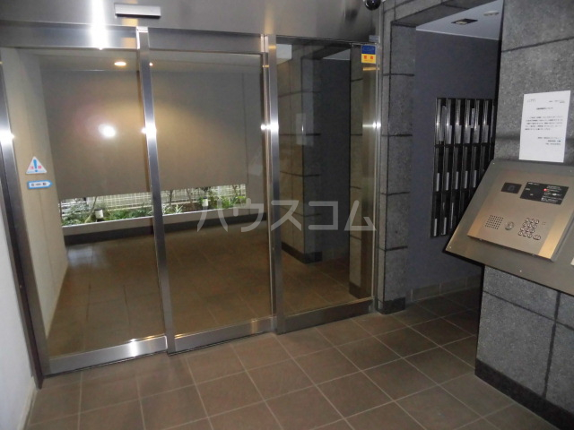 3/10 エントランス