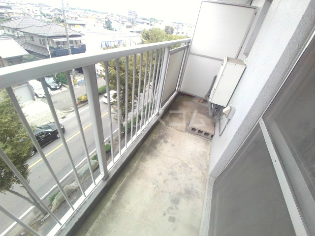 23/30 バルコニー