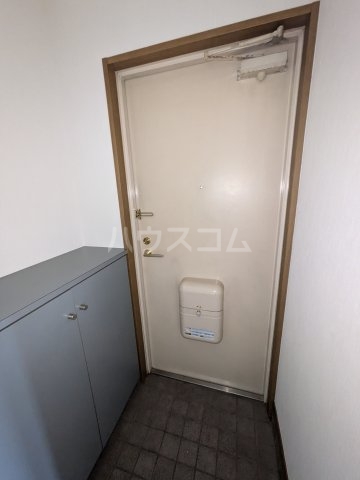 13/30 玄関