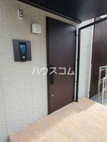 19/22 エントランス