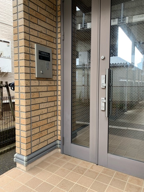 3/7 エントランス