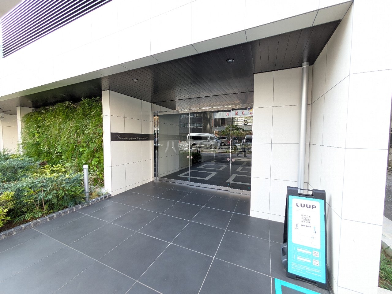 2/6 エントランス