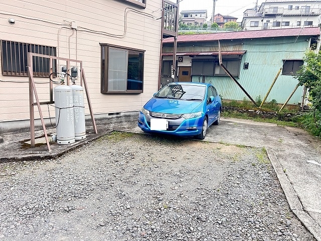 21/24 駐車場