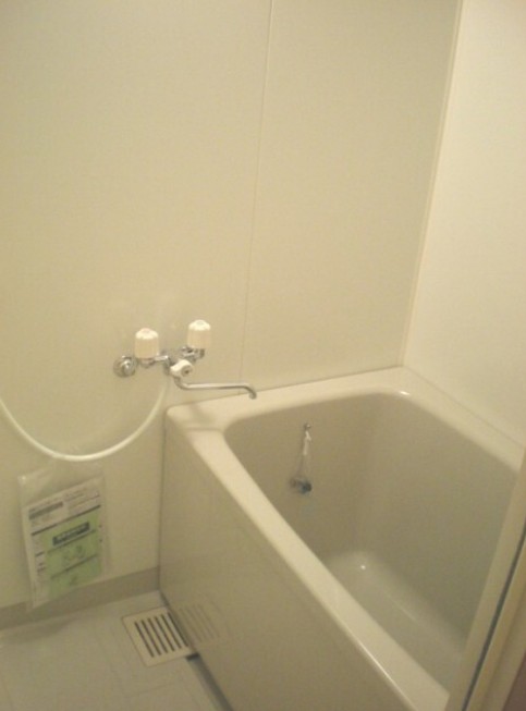 8/16 浴室