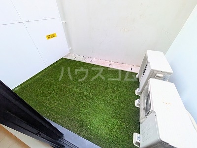 15/28 バルコニー