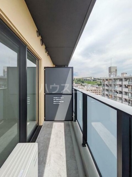 20/30 バルコニー