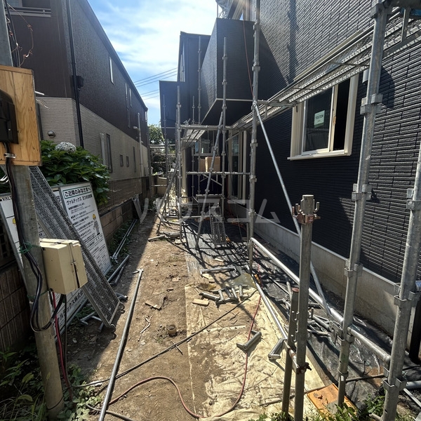 16/25 エントランス