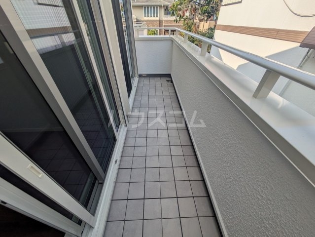 19/30 バルコニー