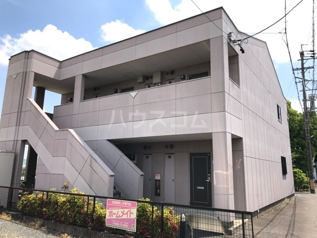 22/29 エントランス