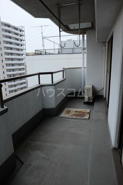 18/29 バルコニー