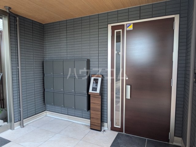 29/30 エントランス