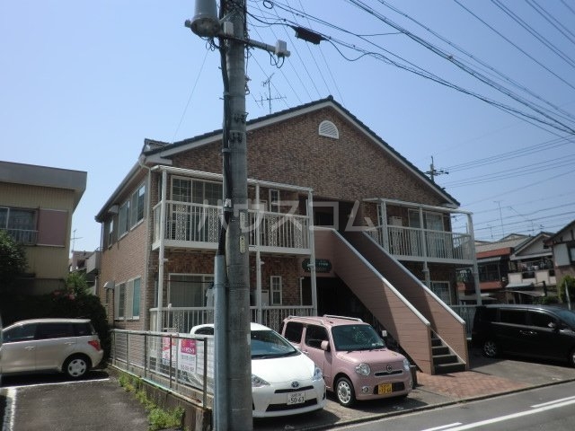 26/30 エントランス