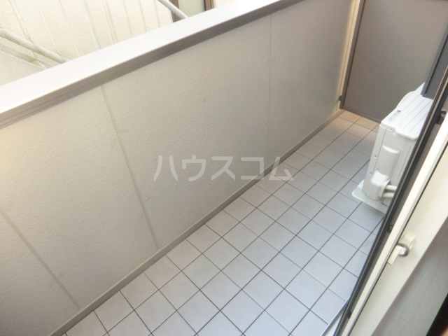 15/26 バルコニー