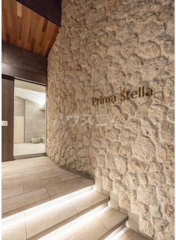 17/27 エントランス