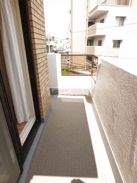 15/23 バルコニー