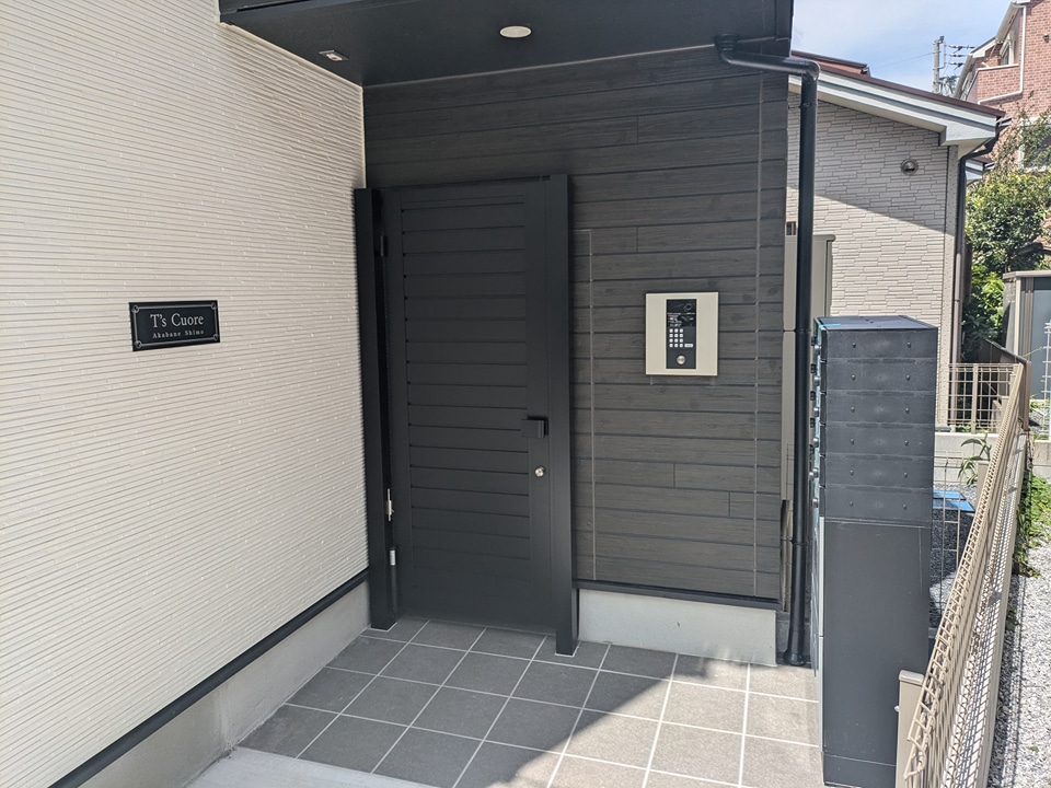 19/22 エントランス