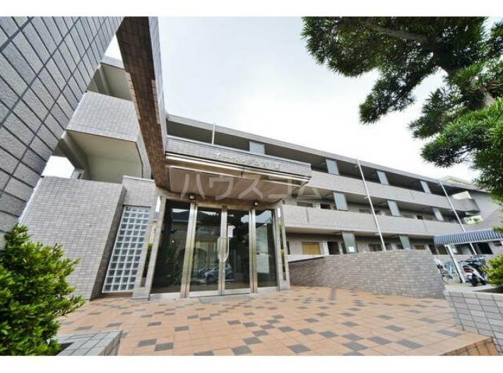 15/18 エントランス