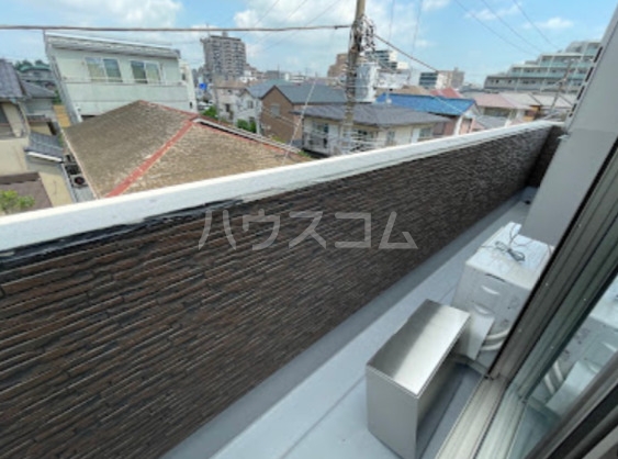 13/20 バルコニー