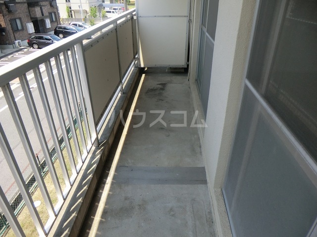 17/23 バルコニー