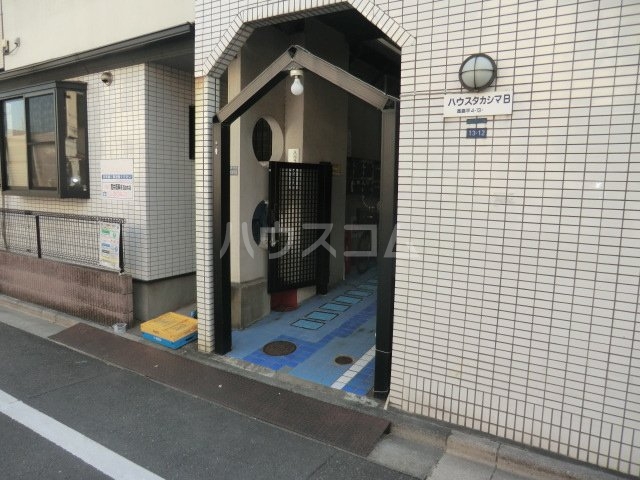 16/22 エントランス