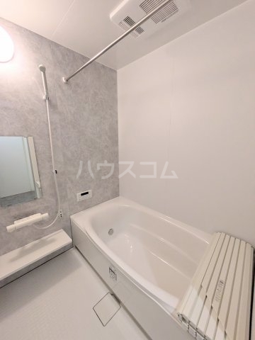 13/24 浴室
