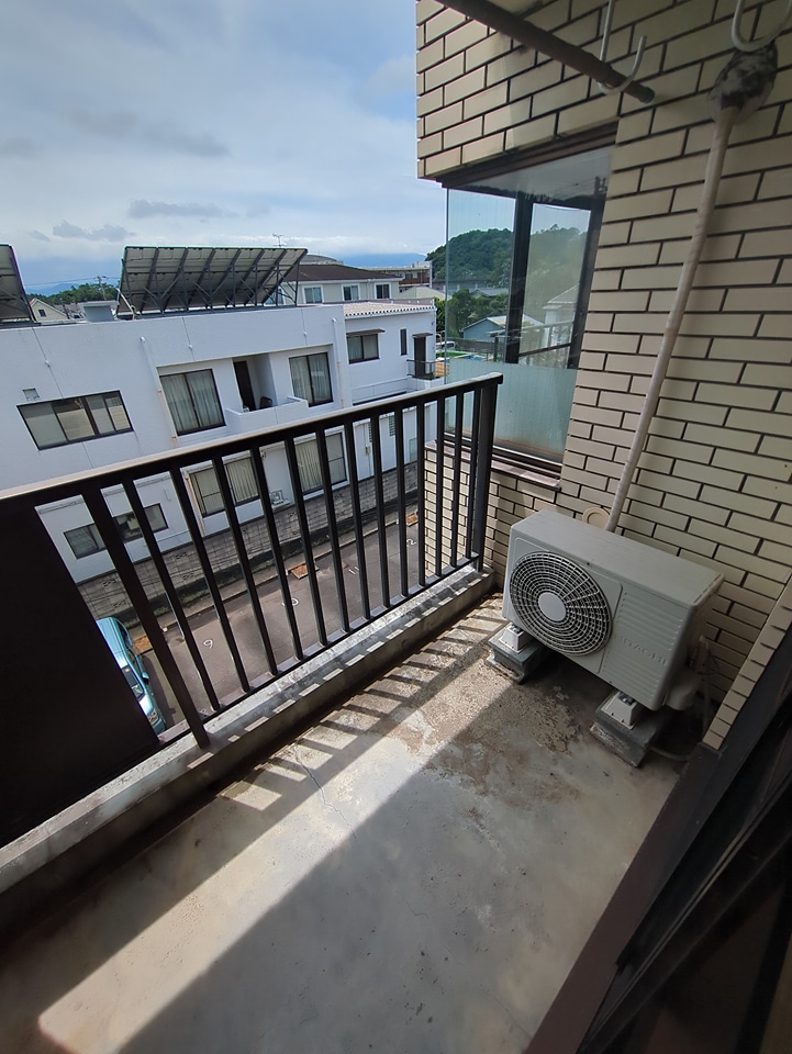 13/16 バルコニー