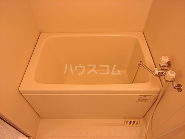 14/30 浴室