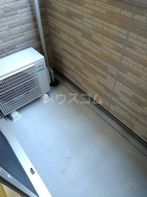 19/30 バルコニー