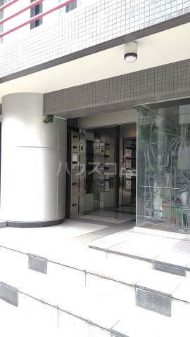 3/10 エントランス