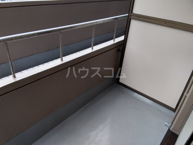 14/27 バルコニー