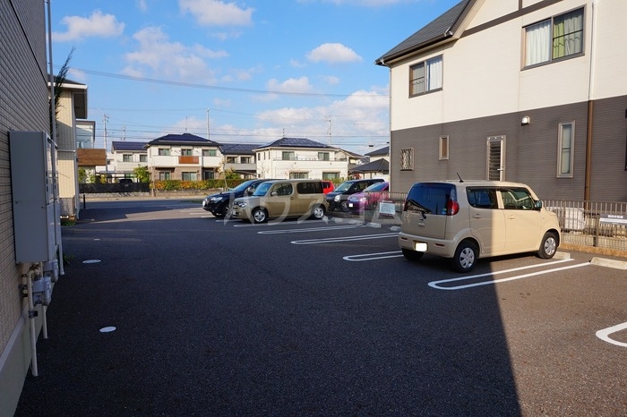 14/16 駐車場