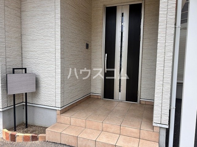 28/30 エントランス