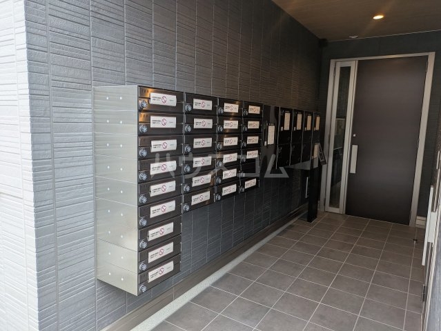 29/30 エントランス