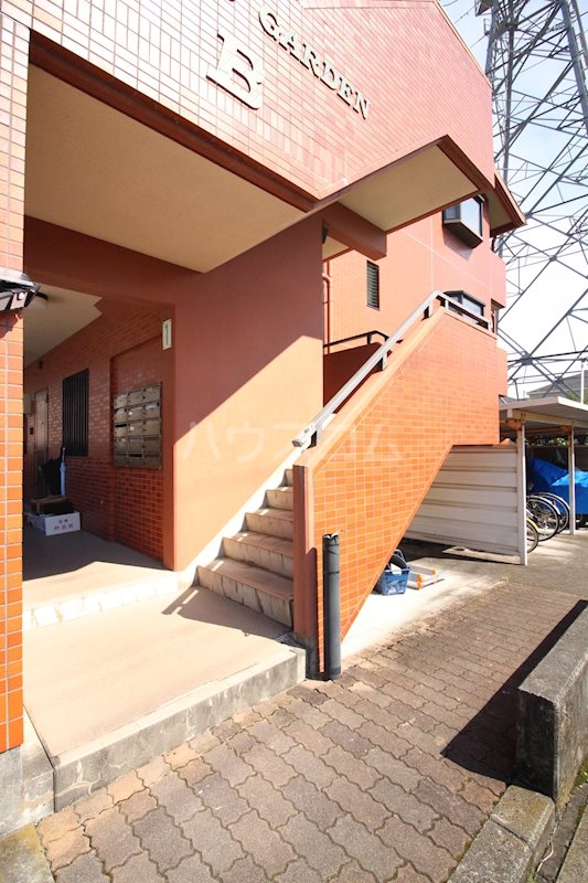 2/10 エントランス