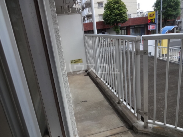 19/30 バルコニー