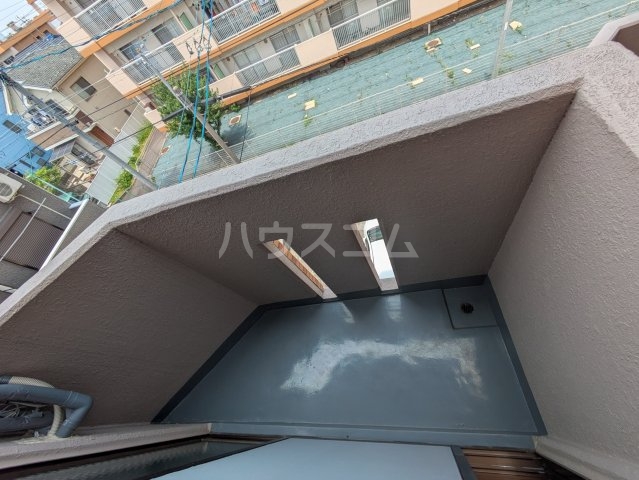 17/30 バルコニー