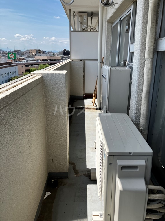 13/30 バルコニー