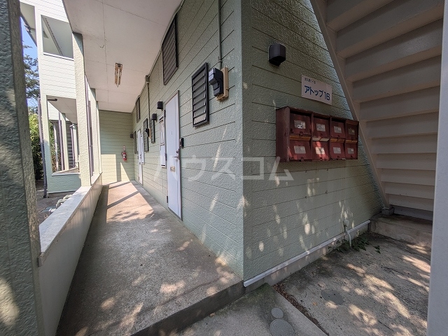 17/23 エントランス