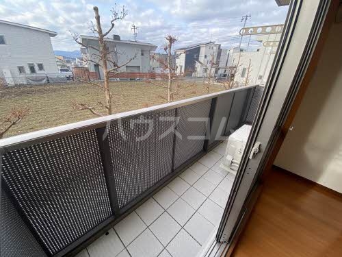 13/19 バルコニー