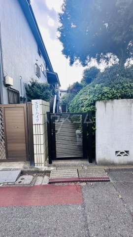 19/26 エントランス