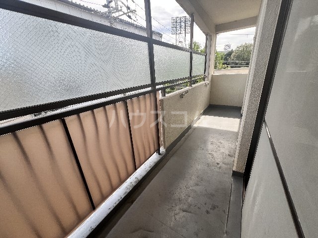 25/30 バルコニー