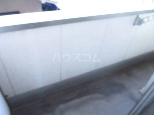 17/28 バルコニー