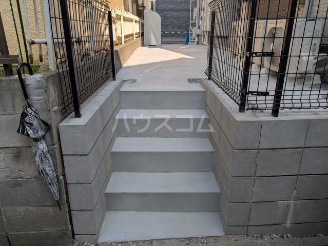 29/30 エントランス