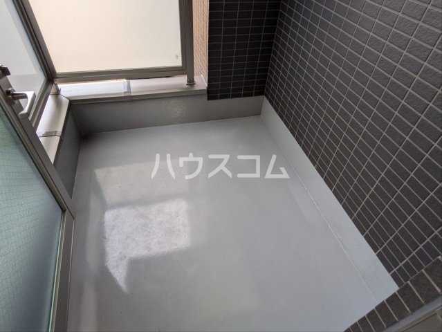 13/21 バルコニー