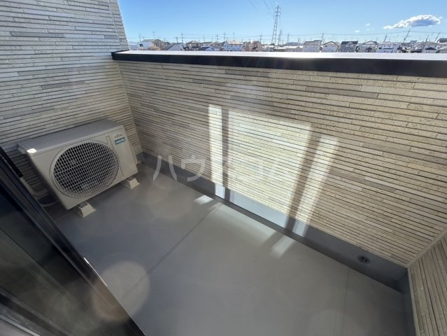 20/30 バルコニー