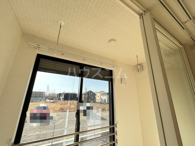 21/30 バルコニー